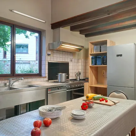 Le Vieux Sanglier - 41 Pers - Chalet